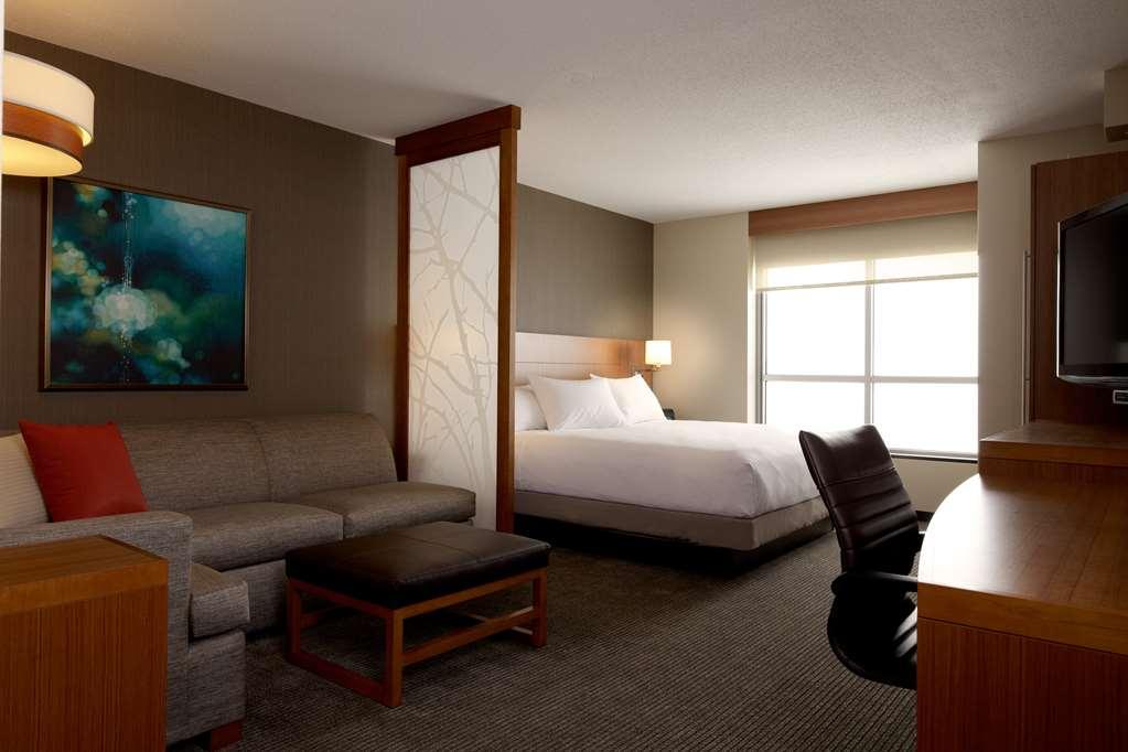 Hyatt Place Florence Downtown Экстерьер фото